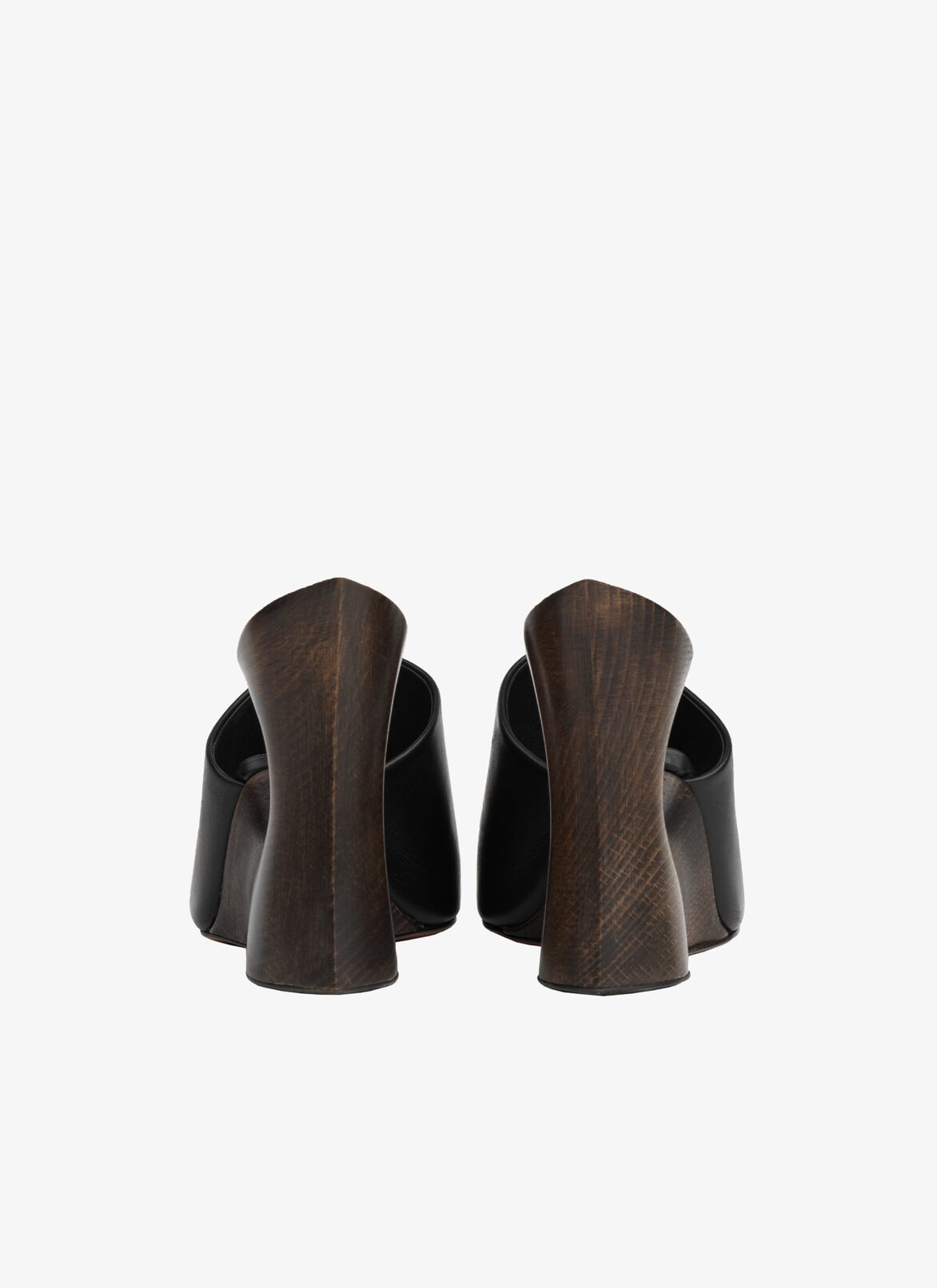 WOODEN HEEL SCULPTURE ALAÏA BLACK WOODEN HEEL SCULPTURE